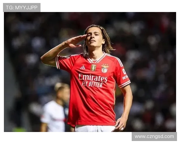 卡雷拉斯强调球队需适应各类球场环境掌握竞争技巧方能保持争冠优势