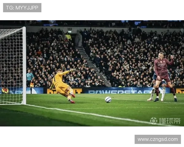 卡什打入唯一进球助维拉力克曼城 荣膺全场最佳球员